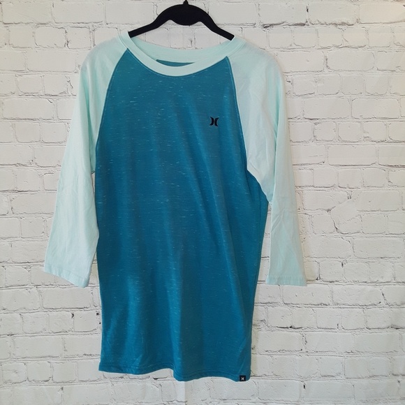 Hurley Other - Men's Hurley 3/4 length sleeve T-shirt size small Hurley Other - Men's Hurley 3/4 length sleeve T-shirt size small